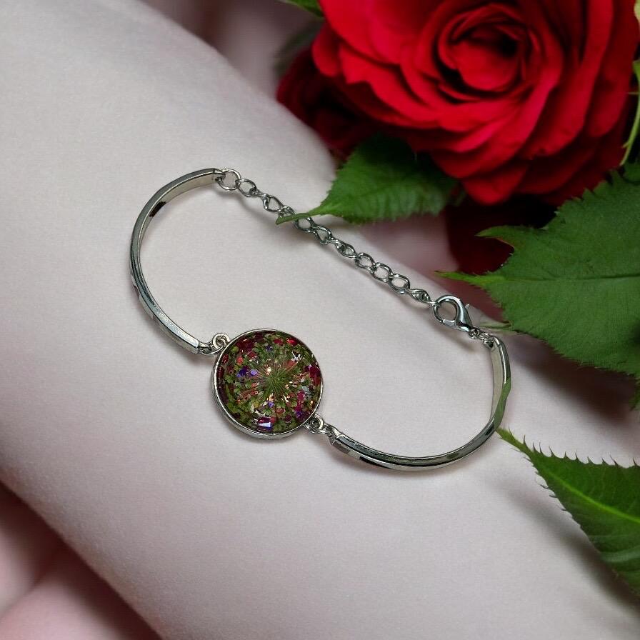 Woman’s Adjustable Bracelet